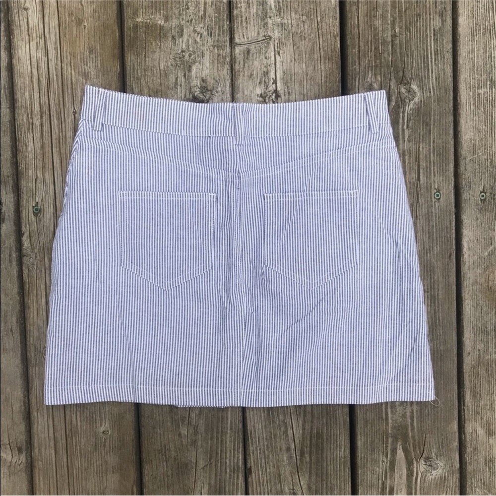 Mini Skirt - Picture 2 of 3